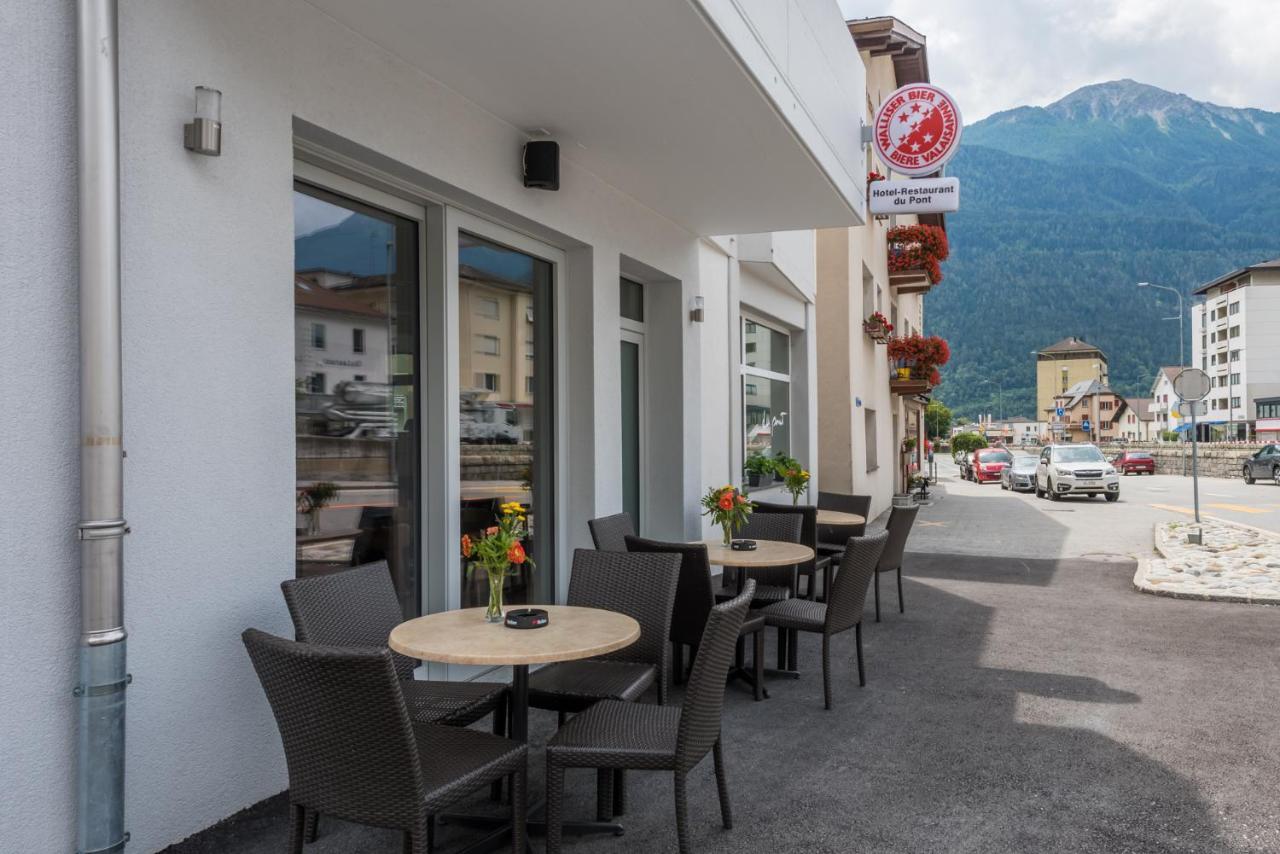 Hotel Du Pont Gampel-Bratsch Exteriör bild